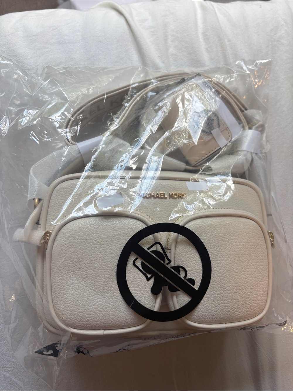 Michael Kors Cream Jet Set Crossbody Bag Medium